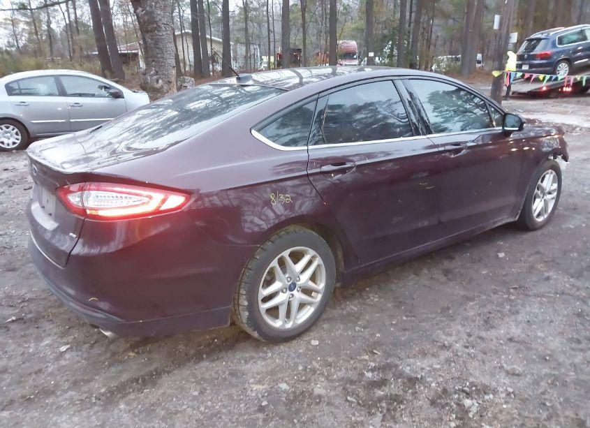Photo 4 of 2013 Ford Fusion SE (VIN 3FA6P0H75DR206319)
