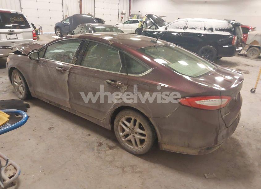 Photo 3 of 2013 Ford Fusion SE (VIN 3FA6P0H75DR207826)
