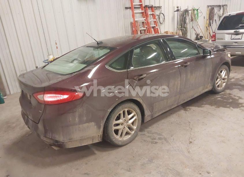 Photo 4 of 2013 Ford Fusion SE (VIN 3FA6P0H75DR207826)