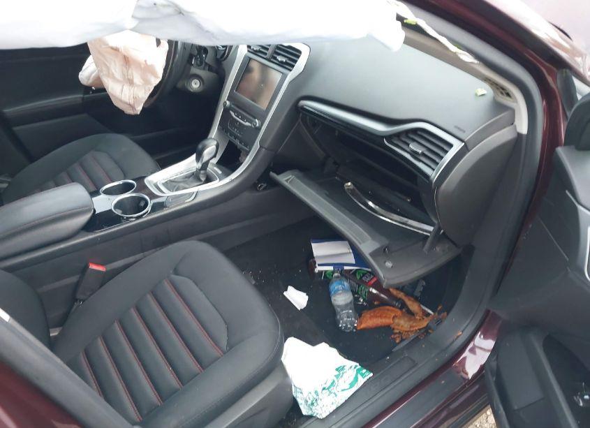 Photo 5 of 2013 Ford Fusion SE (VIN 3FA6P0H75DR251907)