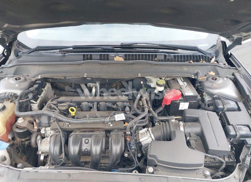 Photo 10 of 2013 Ford Fusion SE (VIN 3FA6P0H75DR255262)