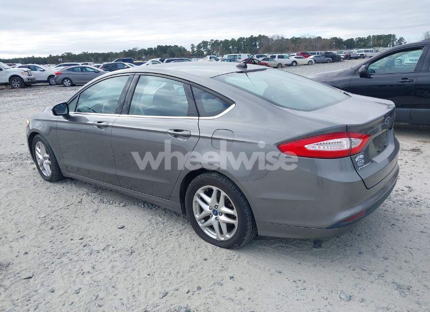 Photo 3 of 2013 Ford Fusion SE (VIN 3FA6P0H75DR255262)