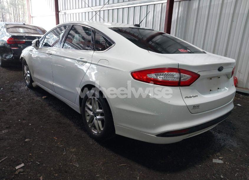 Photo 3 of 2013 Ford Fusion SE (VIN 3FA6P0H75DR256332)