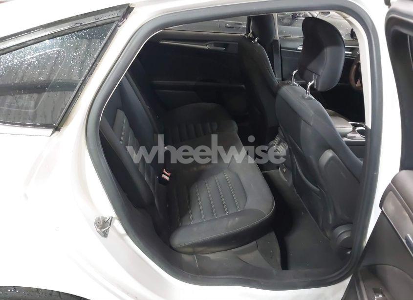 Photo 8 of 2013 Ford Fusion SE (VIN 3FA6P0H75DR256332)