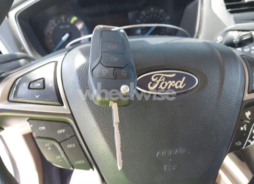 Photo 11 of 2013 Ford Fusion SE (VIN 3FA6P0H75DR274426)