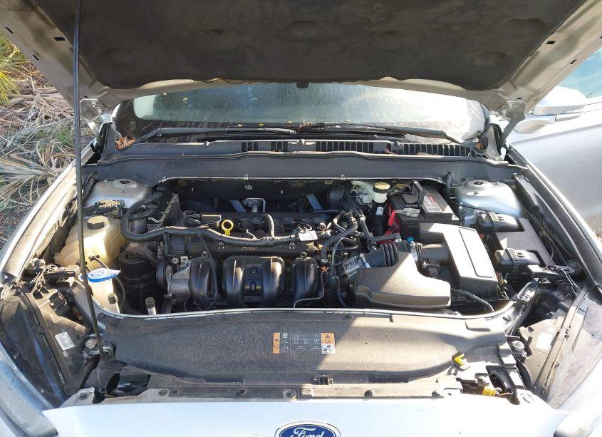 Photo 10 of 2013 Ford Fusion SE (VIN 3FA6P0H75DR294899)