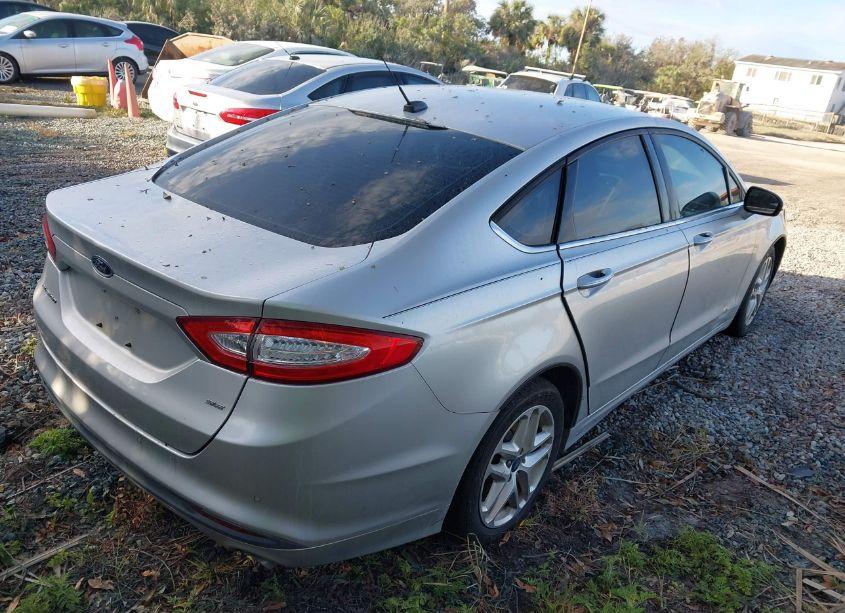 Photo 4 of 2013 Ford Fusion SE (VIN 3FA6P0H75DR294899)