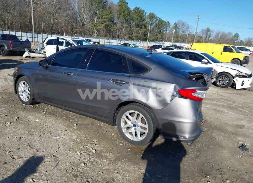 Photo 3 of 2013 Ford Fusion SE (VIN 3FA6P0H75DR346905)