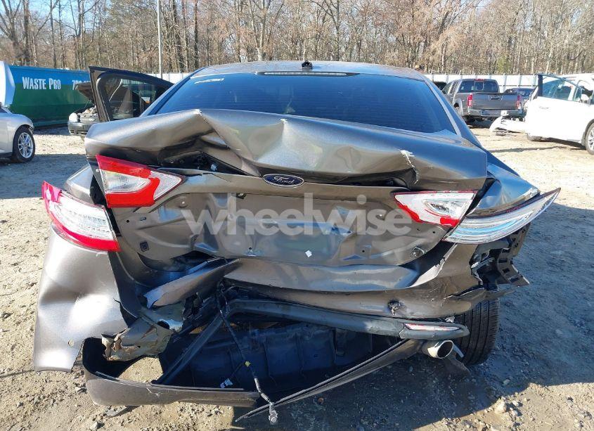 Photo 6 of 2013 Ford Fusion SE (VIN 3FA6P0H75DR346905)