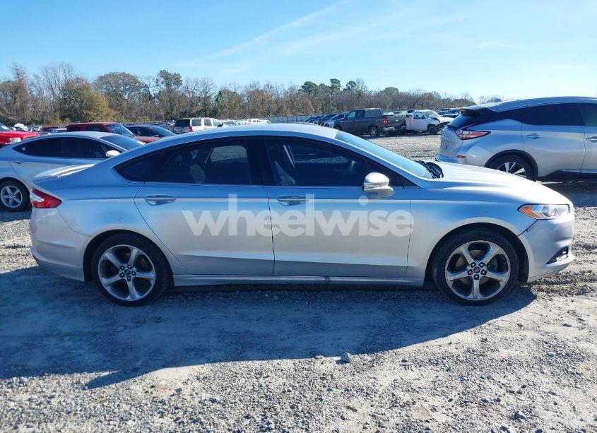 Photo 13 of 2013 Ford Fusion SE (VIN 3FA6P0H75DR367477)