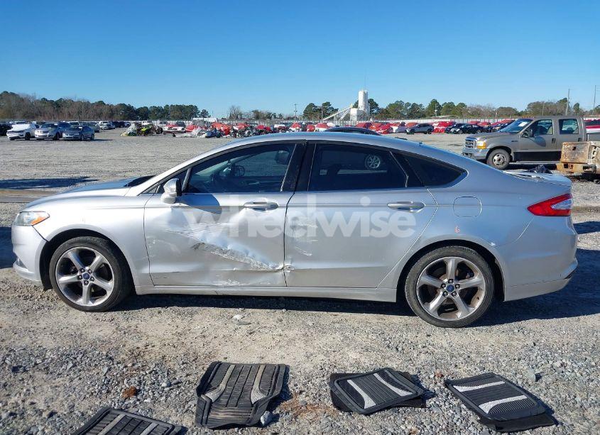 Photo 14 of 2013 Ford Fusion SE (VIN 3FA6P0H75DR367477)