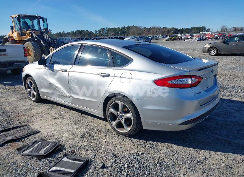 Photo 3 of 2013 Ford Fusion SE (VIN 3FA6P0H75DR367477)
