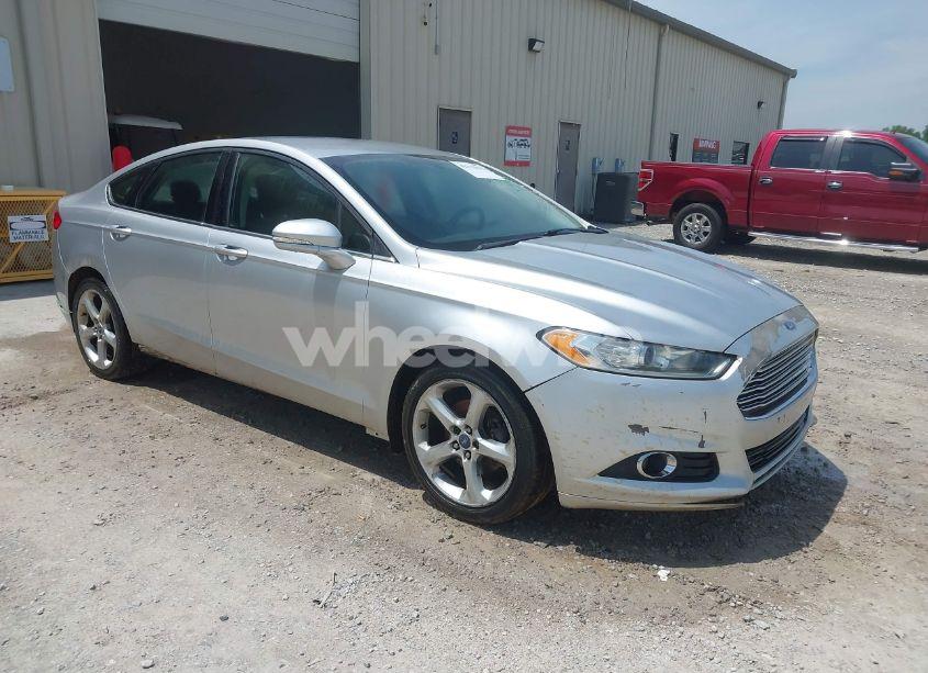 2013 Ford Fusion SE (VIN 3FA6P0H75DR369729) main photo