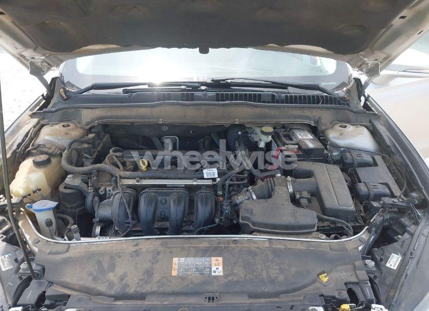 Photo 10 of 2013 Ford Fusion SE (VIN 3FA6P0H75DR369729)