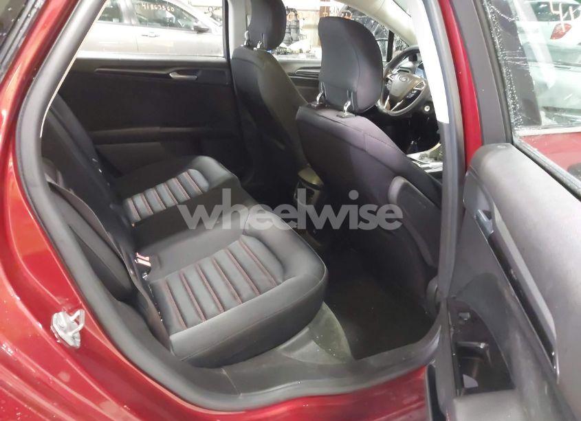 Photo 8 of 2014 Ford Fusion SE (VIN 3FA6P0H75ER109929)