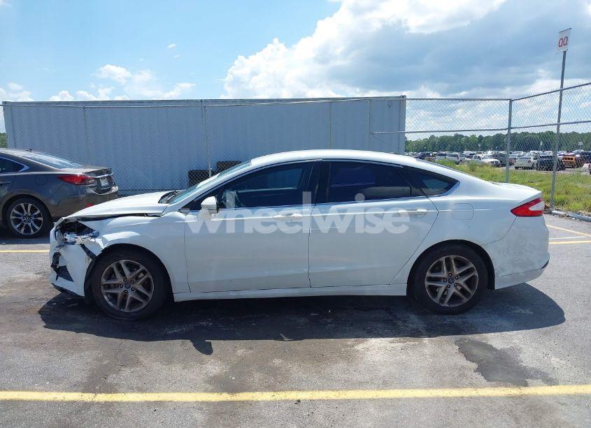 Photo 14 of 2014 Ford Fusion SE (VIN 3FA6P0H75ER272600)