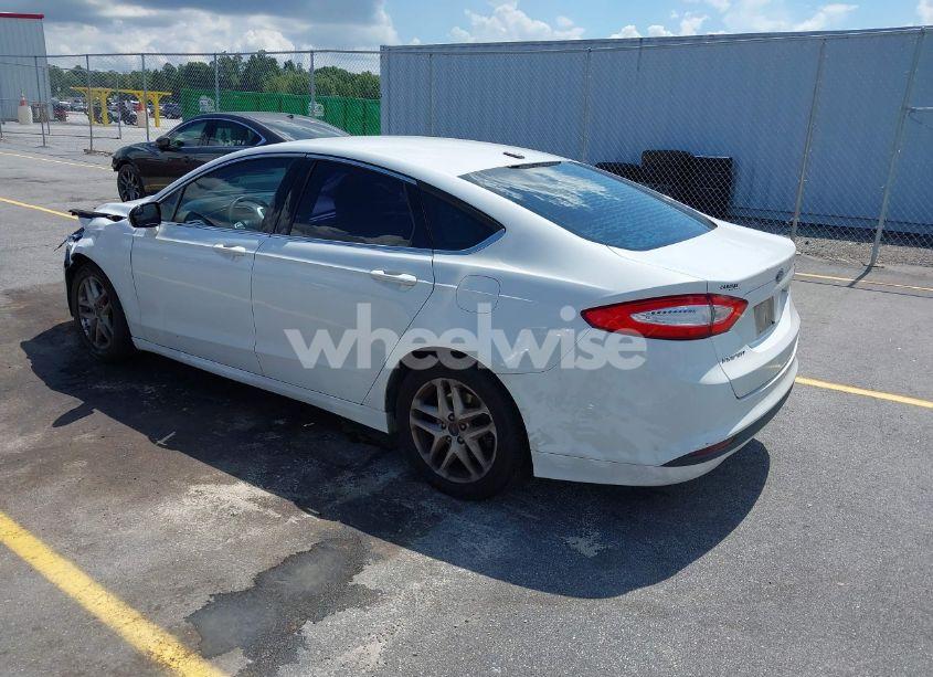 Photo 3 of 2014 Ford Fusion SE (VIN 3FA6P0H75ER272600)
