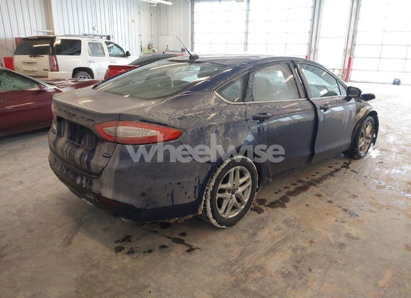 Photo 4 of 2014 Ford Fusion SE (VIN 3FA6P0H75ER377976)