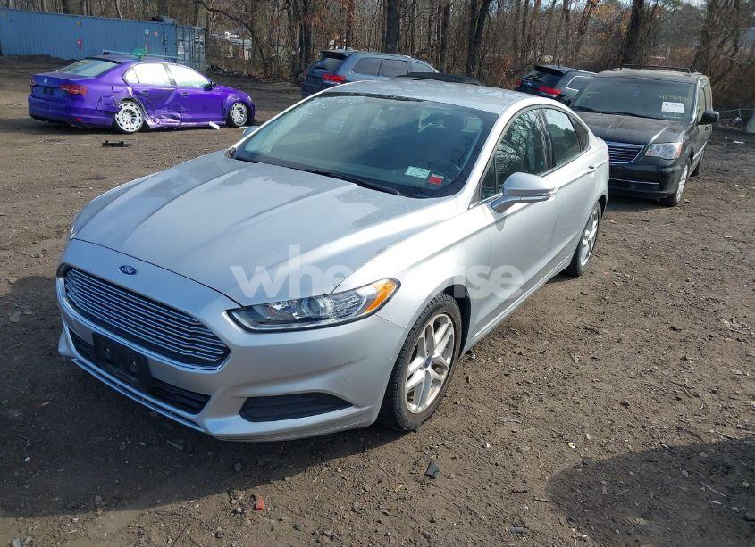 Photo 2 of 2015 Ford Fusion SE (VIN 3FA6P0H75FR101072)