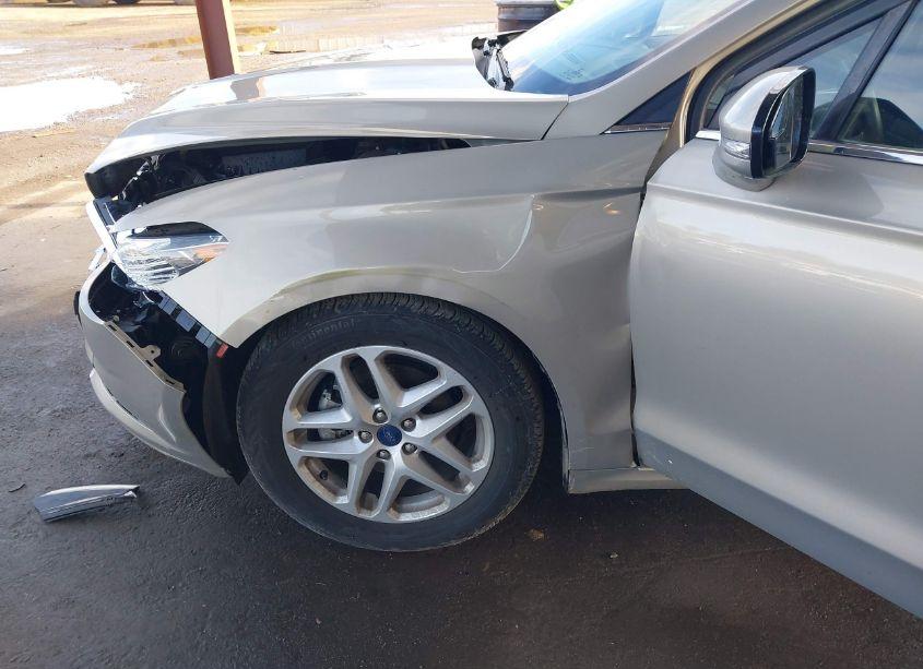 Photo 6 of 2015 Ford Fusion SE (VIN 3FA6P0H75FR105851)