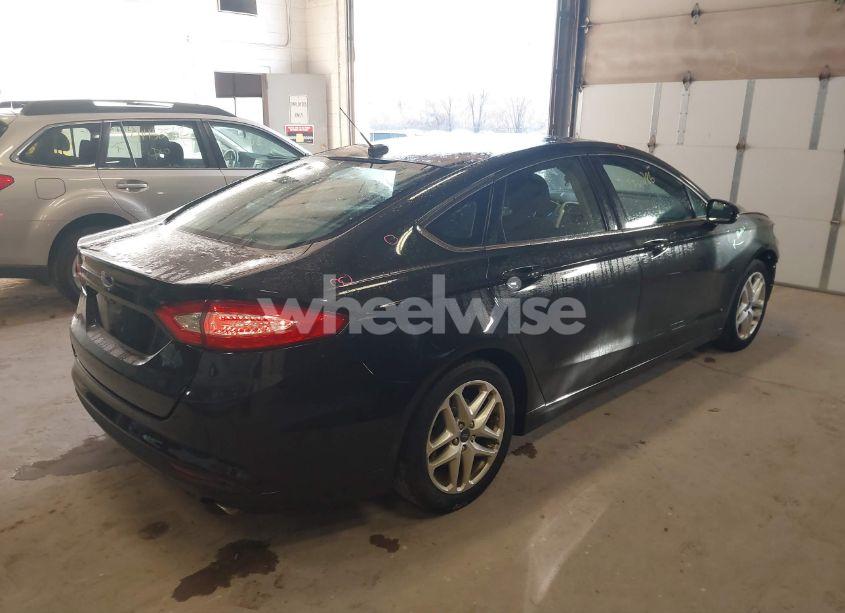 Photo 4 of 2015 Ford Fusion SE (VIN 3FA6P0H75FR114288)