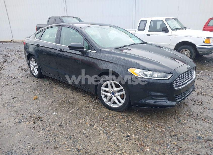 2015 Ford Fusion SE (VIN 3FA6P0H75FR176080) main photo