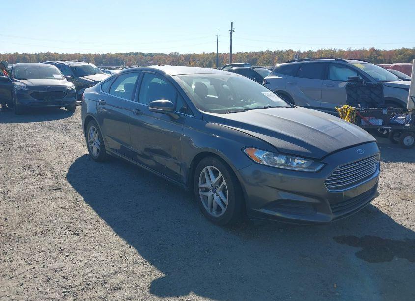 2015 Ford Fusion SE (VIN 3FA6P0H75FR277894) main photo