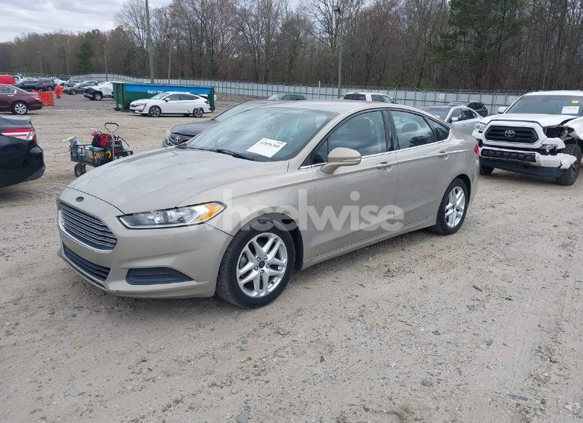 Photo 2 of 2015 Ford Fusion SE (VIN 3FA6P0H75FR307038)