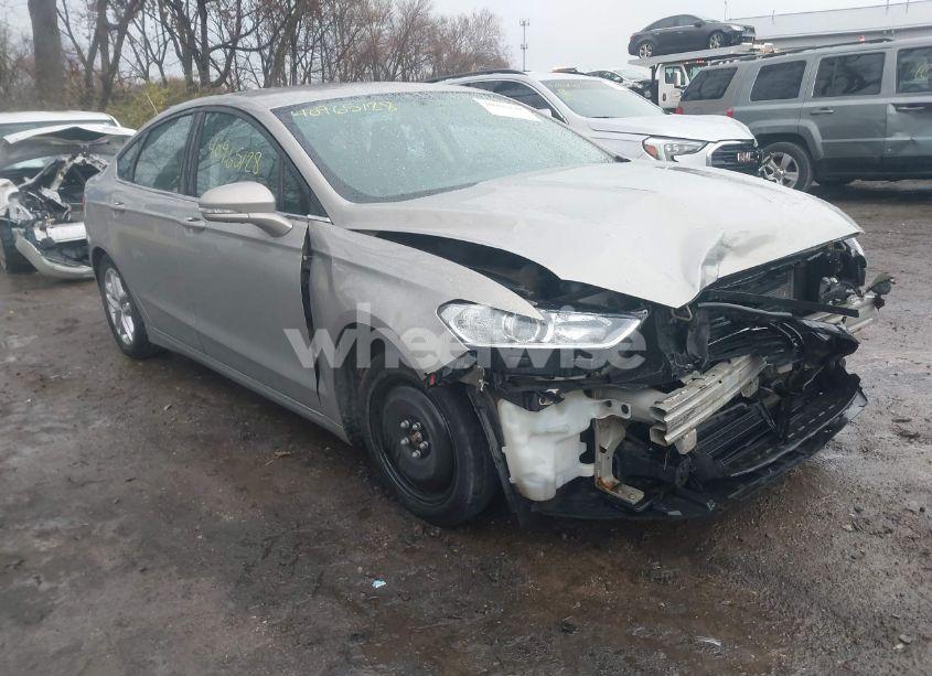 2016 Ford Fusion SE (VIN 3FA6P0H75GR106287) main photo