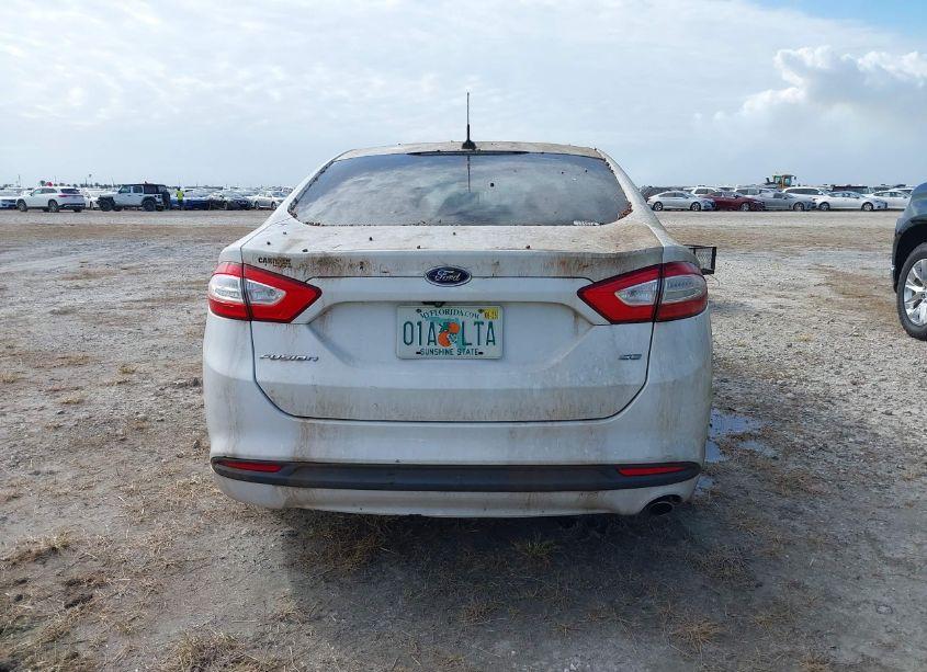 Photo 16 of 2016 Ford Fusion SE (VIN 3FA6P0H75GR121405)