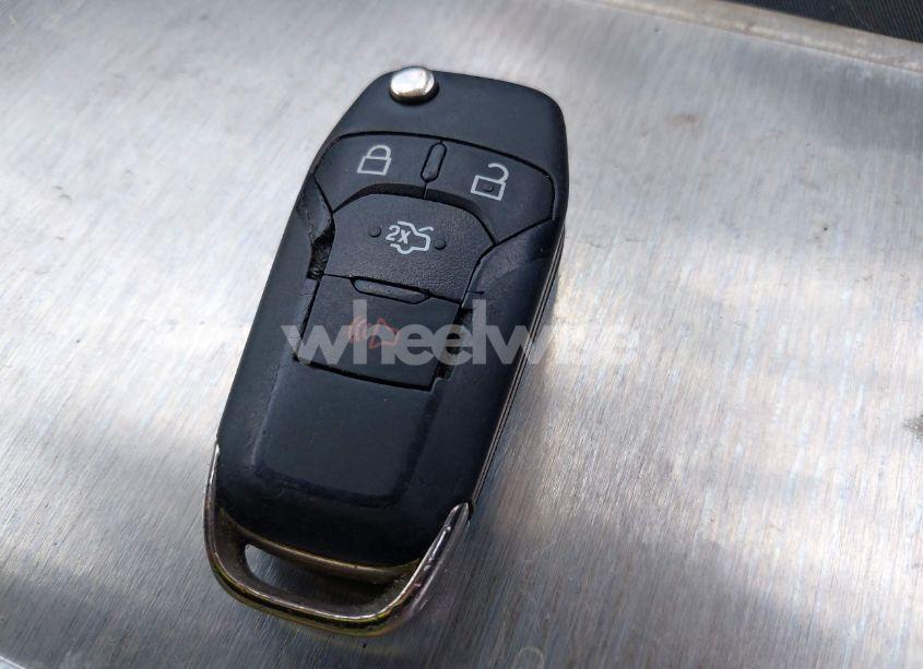 Photo 11 of 2016 Ford Fusion SE (VIN 3FA6P0H75GR125230)