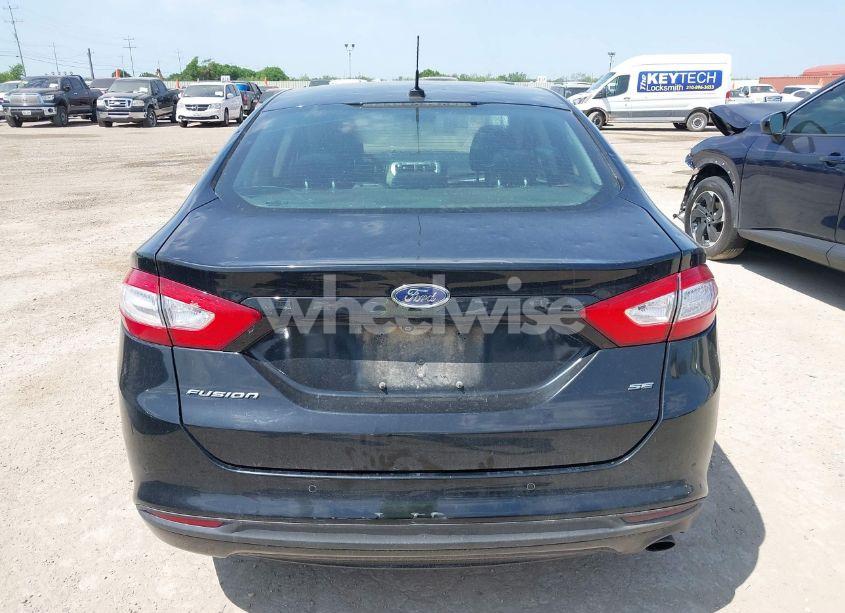 Photo 16 of 2016 Ford Fusion SE (VIN 3FA6P0H75GR125230)