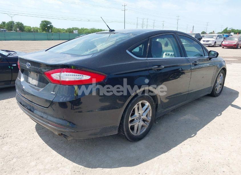 Photo 4 of 2016 Ford Fusion SE (VIN 3FA6P0H75GR125230)