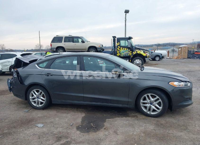 Photo 12 of 2016 Ford Fusion SE (VIN 3FA6P0H75GR130749)
