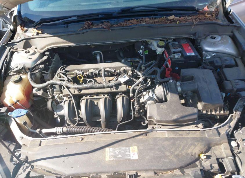 Photo 10 of 2016 Ford Fusion SE (VIN 3FA6P0H75GR131237)