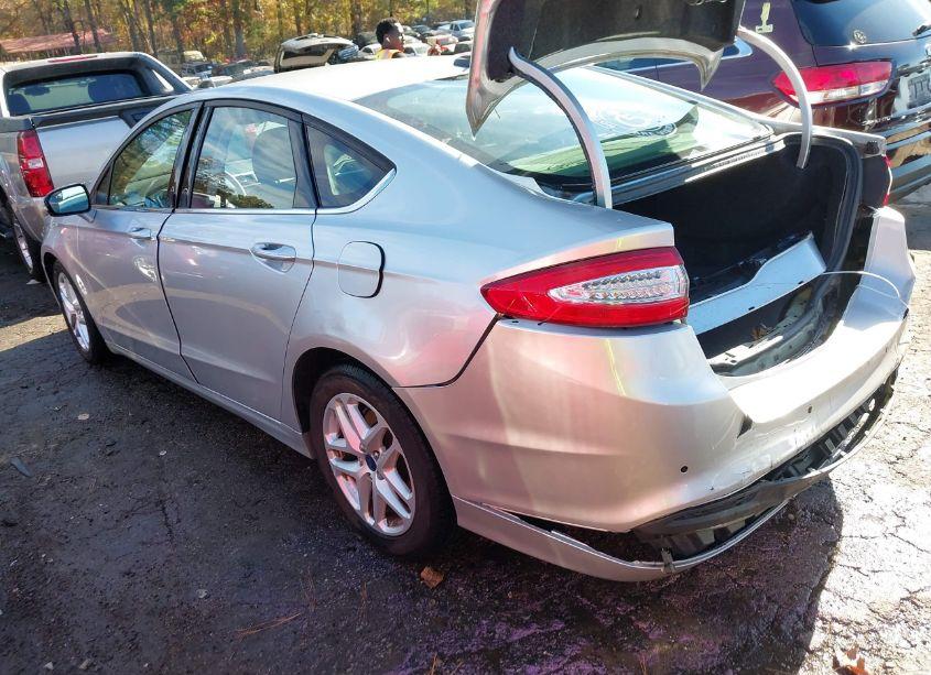 Photo 3 of 2016 Ford Fusion SE (VIN 3FA6P0H75GR131237)