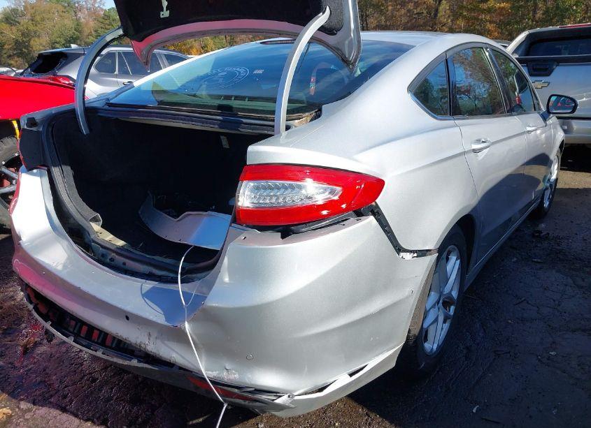 Photo 6 of 2016 Ford Fusion SE (VIN 3FA6P0H75GR131237)