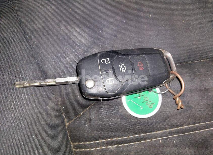 Photo 11 of 2016 Ford Fusion SE (VIN 3FA6P0H75GR131626)