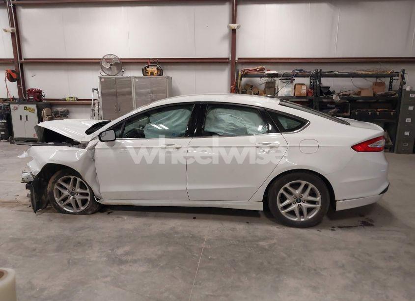 Photo 14 of 2016 Ford Fusion SE (VIN 3FA6P0H75GR131626)