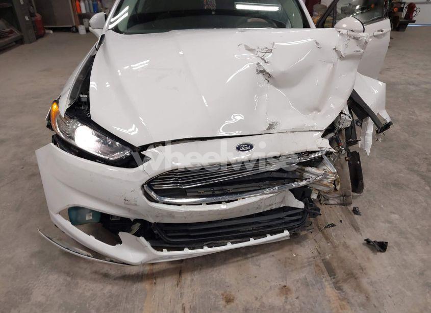 Photo 17 of 2016 Ford Fusion SE (VIN 3FA6P0H75GR131626)