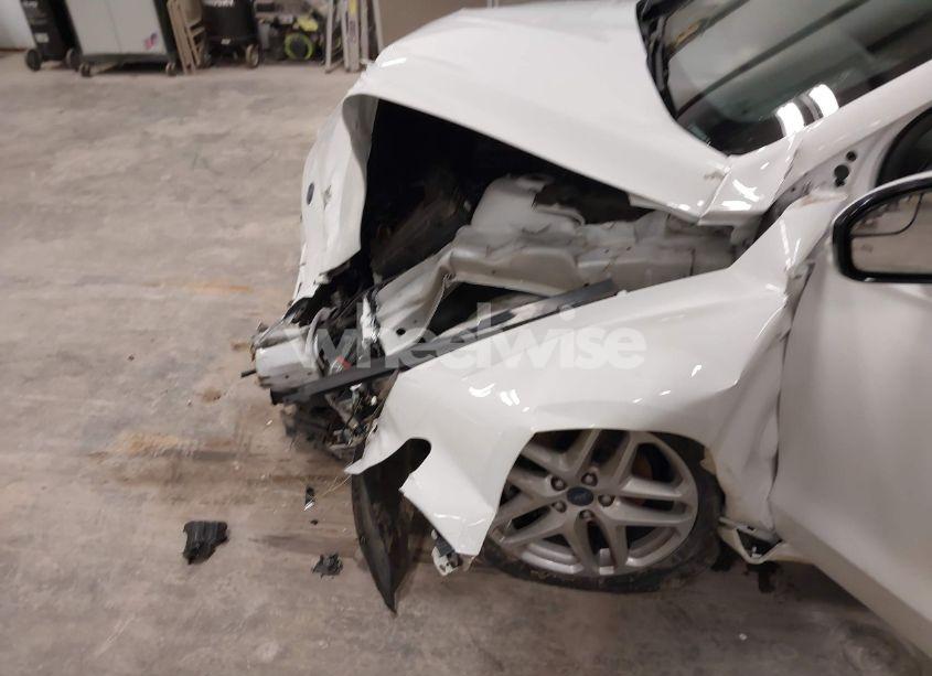 Photo 18 of 2016 Ford Fusion SE (VIN 3FA6P0H75GR131626)