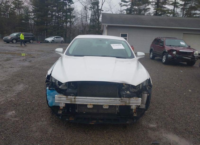 Photo 13 of 2016 Ford Fusion SE (VIN 3FA6P0H75GR171849)