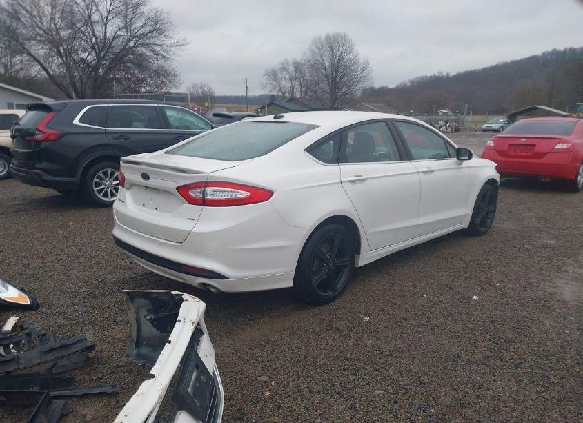 Photo 4 of 2016 Ford Fusion SE (VIN 3FA6P0H75GR171849)