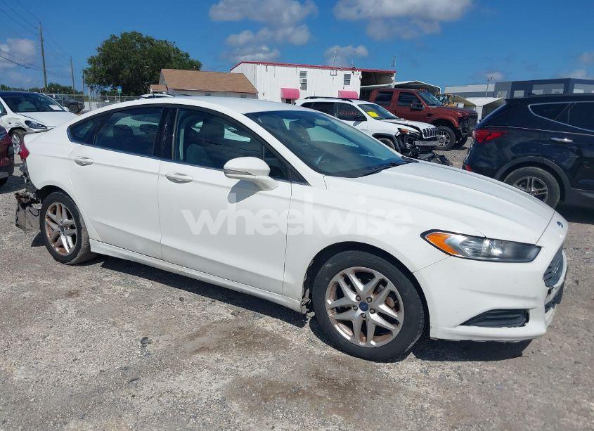 2016 Ford Fusion SE (VIN 3FA6P0H75GR189171) main photo