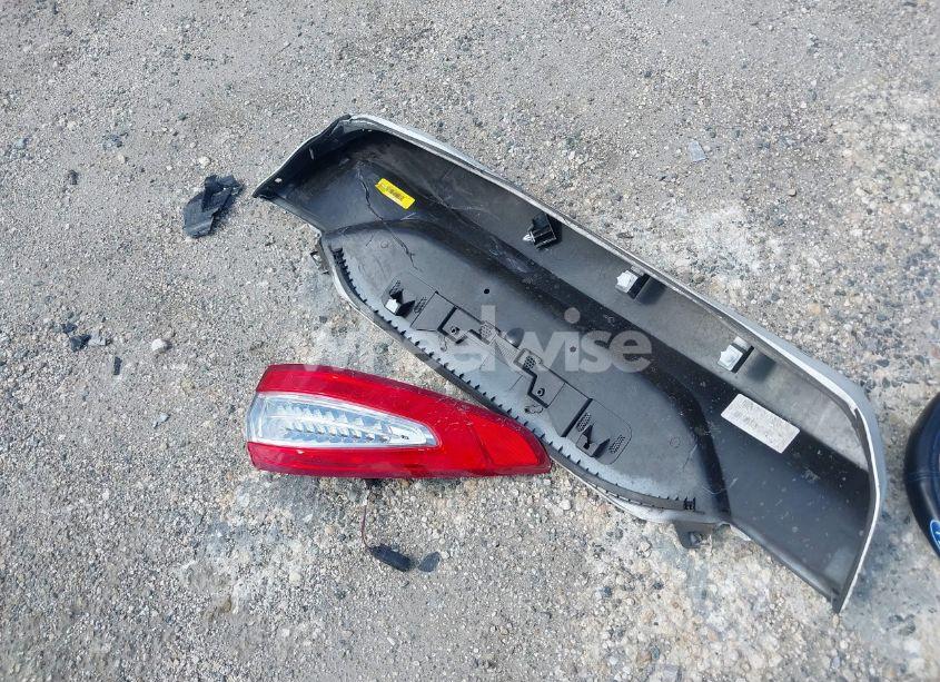 Photo 12 of 2016 Ford Fusion SE (VIN 3FA6P0H75GR189171)