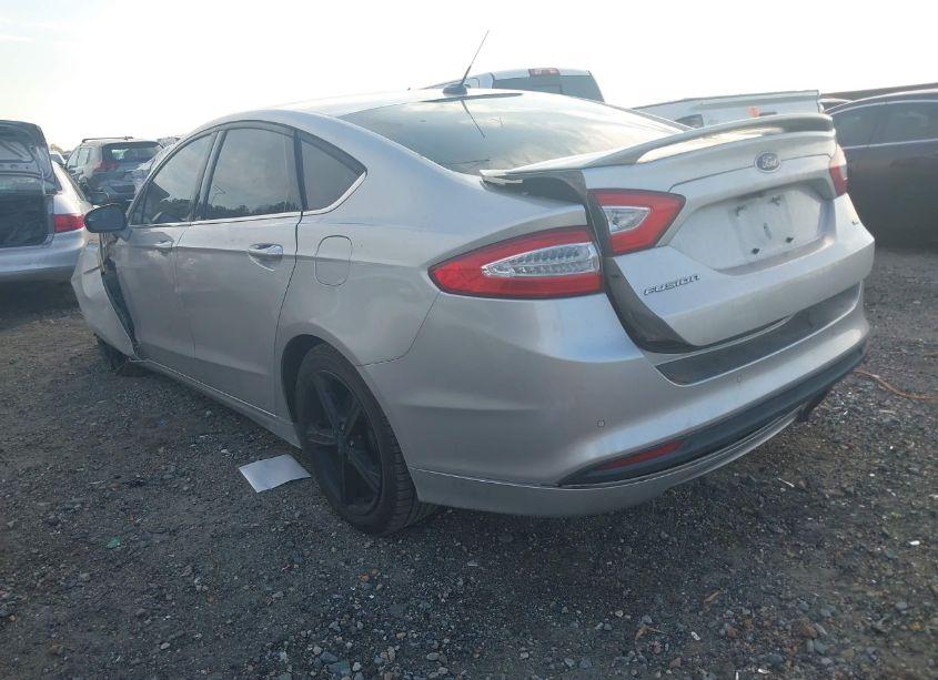 Photo 3 of 2016 Ford Fusion SE (VIN 3FA6P0H75GR190563)