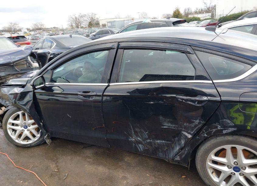 Photo 14 of 2016 Ford Fusion SE (VIN 3FA6P0H75GR199828)