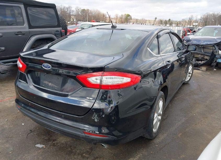 Photo 4 of 2016 Ford Fusion SE (VIN 3FA6P0H75GR199828)