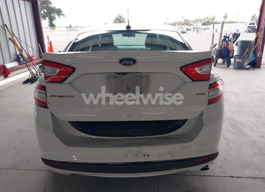 Photo 16 of 2016 Ford Fusion SE (VIN 3FA6P0H75GR216949)