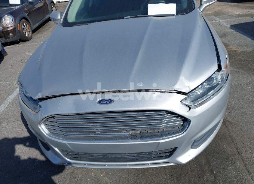 Photo 10 of 2016 Ford Fusion SE (VIN 3FA6P0H75GR225277)